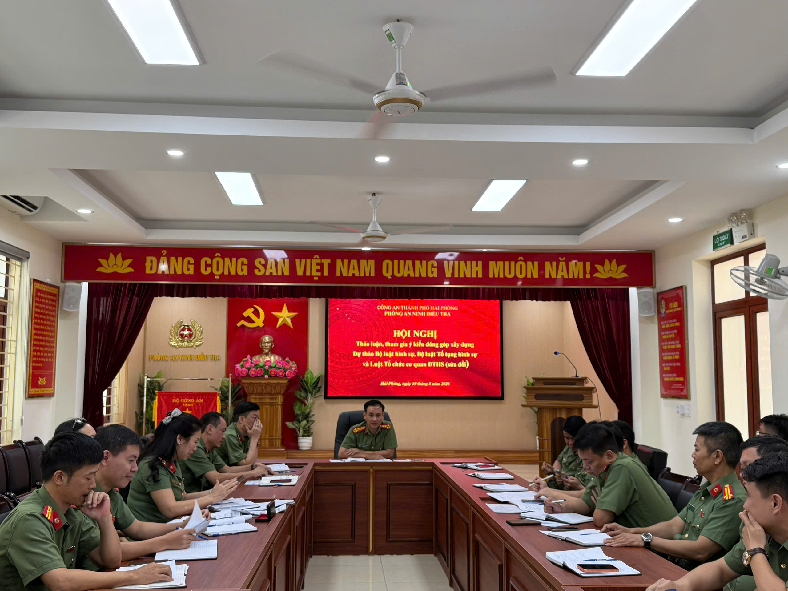 Phòng An ninh điều tra thảo luận, đóng góp ý kiến xây dựng 3 dự thảo luật